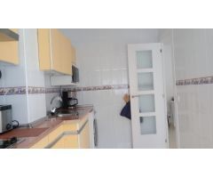 Reformado apartamento en 2 Linea playa Levante con licencia turística.