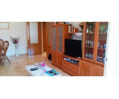 FANTASTICO APARTAMENTO CON DOS DORMITORIOS, DOS BAÑOS , GARAJE Y PISCINA, URBANIZACION MUY COMPLETA