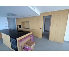 SE VENDE ATICO DE 3 DORMITORIOS CON VISTAS AL MAR EN PLAYA LEVANTE BENIDORM!