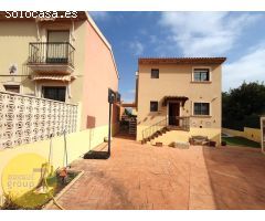 SE VENDE CHALET DE 5 DORMITORIOS CON PISCINA PROPIA EN ALFAS DEL PI SEVENDGROUP.COM