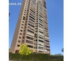 FANTASTICO PISO DE 4 DORMITORIOS EN PERFECTO ESTADO CON PARKING Y PISCINA , VISTAS AL MAR INCREIBLES