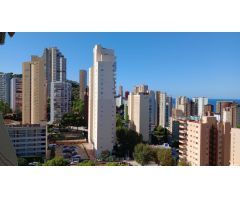 Acogedor estudio con vistas al mar y Benidorm en zona Rincon de Loix.