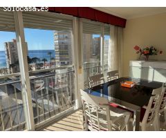 Precioso  reformado piso con 3 dormitorios y vistas al mar a un paso de playa Levante.