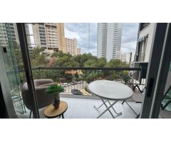 Bonito piso de tres habitacionescon parking y piscina en rincon de loix! www.euroloix.com