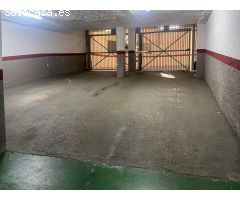 Se venden plazas de garajes en Calle Marina Alta (zona Campanar)