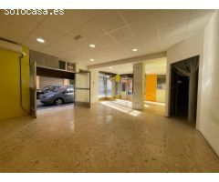 Dos locales comerciales en venta en Manises