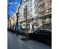 ¡Oportunidad única de inversión en una de las mejores ubicaciones de Valencia!