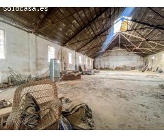 Venta de nave industrial en Canet den Berenguer.