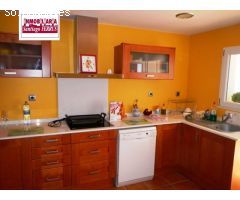 VENTA DE CHALET  LOS LAGOS