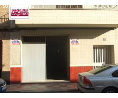 VENTA DE LOCAL COMERCIAL EN BENIFAIO.