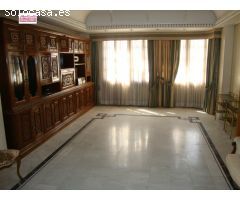 VENTA DE VIVIENDA UNIFAMILIAR EN BENIFAIO                  ACCESO POR DOS CALLES