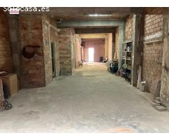 VENTA DE EDIFICIO FAMILIAR EN BENIFAIO (VALENCIA)