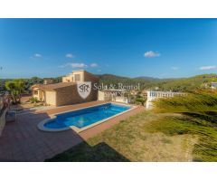 Chalet en Venta en Santa Susanna de Peralta, Barcelona