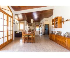 Chalet en Venta en Santa Susanna de Peralta, Barcelona
