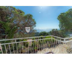 Chalet en Venta en Blanes, Girona