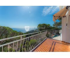 Chalet en Venta en Blanes, Girona