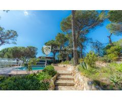 Chalet en Venta en Blanes, Girona