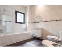 Chalet en Venta en Santa Susanna de Peralta, Barcelona