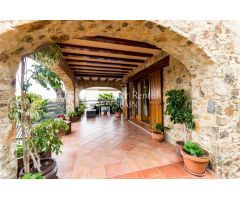 Chalet en Venta en Blanes, Girona