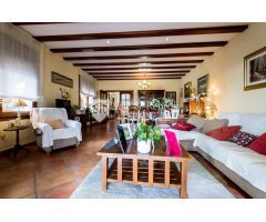 Chalet en Venta en Blanes, Girona