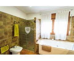 Chalet en Venta en Blanes, Girona