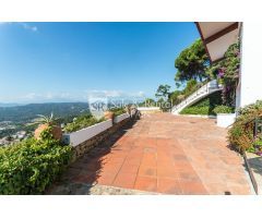 Chalet en Venta en Lloret de Mar, Girona