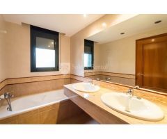 Chalet en Venta en Lloret de Mar, Girona