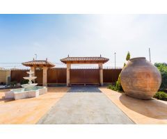 Casa Villa con terreno en Almoradi