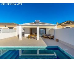Villa en Venta en Torrevieja, Alicante