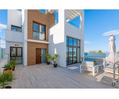 Villa amueblada con vistas a las salinas en Los Balcones (Torrevieja)