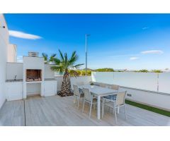 Villa amueblada con vistas a las salinas en Los Balcones (Torrevieja)