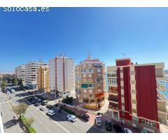 Espectacular piso reformado en 2025 con vistas al mar y a un paso de la playa