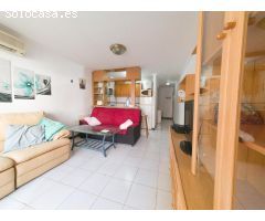 Apartamento con terraza y acceso a piscina, a pasos de la playa – Torrevieja