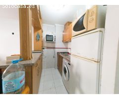 Apartamento con terraza y acceso a piscina, a pasos de la playa – Torrevieja