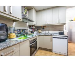 Vive el Mediterráneo: Apartamento de Ensueño en Torrevieja a Solo 50 Metros del Mar