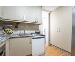 Vive el Mediterráneo: Apartamento de Ensueño en Torrevieja a Solo 50 Metros del Mar