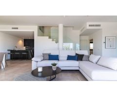 Vida de lujo en la Costa Blanca: en venta villa moderna con 3 dormitorios, amplia piscina y jardín t