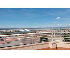 Apartamento en Venta en Torrevieja, Alicante