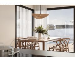 ¡Tu nuevo hogar en la Costa Blanca te espera! Chalet moderno en Aguas Nuevas, Torrevieja