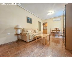 Apartamento de 1 Dormitorio en Residencial con Piscina en la Azotea – Torrevieja