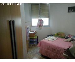 Luminosa y amplia vivienda