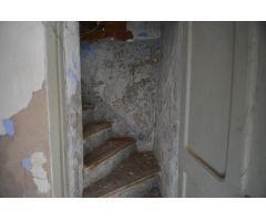 CASA A REFORMAR EN VENDA A PRATS DE REI, PROVÍNCIA DE BARCELONA
