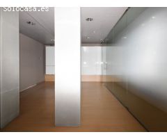 LOCAL COMERCIAL EN VENDA O LLOGUER SITUAT A VILANOVA DEL CAMÍ