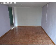 CASA  A REFORMAR EN VENDA AL CENTRE DIGUALADA.