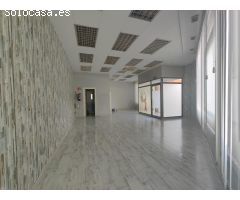 LOCAL COMERCIAL DE LLOGUER A VILANOVA DEL CAMÍ - SANT HILARI