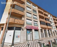 LOCAL COMERCIAL A ESPARREGUERA