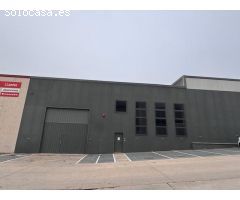 NAU DE LLOGUER A IGUALADA - POLÍGON INDUSTRIAL LES COMES.
