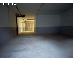 PIS EN VENDA A SANTA COLOMA DE QUERALT + GARATGE DE 100m2 + PATI 35m2
