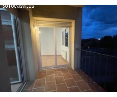 PIS EN VENDA A SANTA COLOMA DE QUERALT + GARATGE DE 100m2 + PATI 35m2
