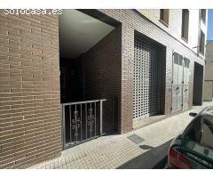 LOCAL COMERCIAL EN PIERA